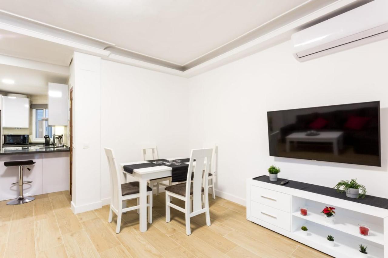 Rentalsevilla Plaza De La Alfalfa Экстерьер фото